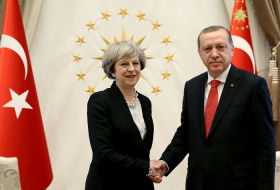 Theresa May signs £100m fighter jet deal with Turkey`s Erdoğan 